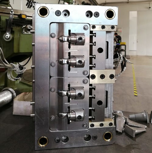 什么是液态硅胶注塑模具